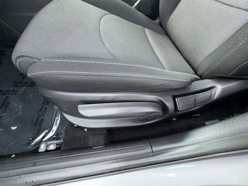 Used 2023 Kia Forte LXS w/ LXS Technology Package image 14