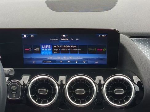 Used 2025 Mercedes-Benz GLA 250 image 20