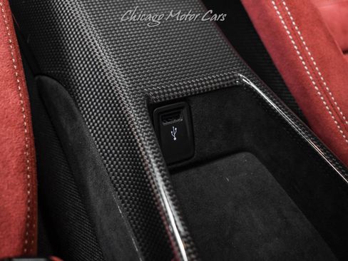 Used 2019 Ferrari 488 Pista Coupe RWD image 22