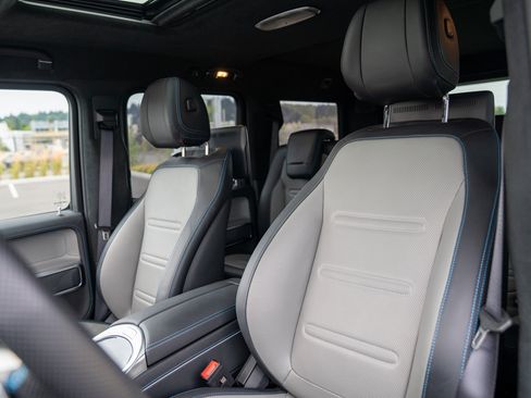 Used 2025 Mercedes-Benz G 580 w/ EQ Technology image 5