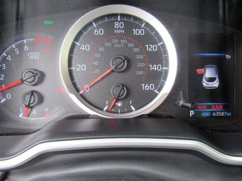 Used 2019 Toyota Corolla SE w/ SE Option Package image 19