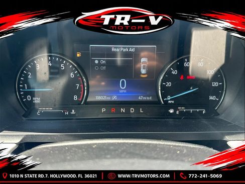 Used 2023 Ford Explorer XLT w/ Equipment Group 202A RWD image 23