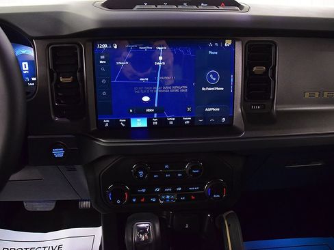 New 2026 Ford Bronco Badlands AWD/4WD image 24