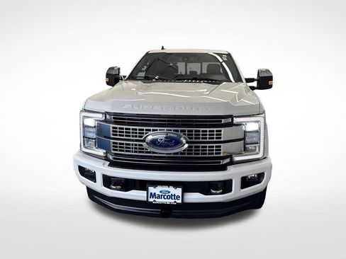 Used 2019 Ford F350 Platinum w/ FX4 Off-Road Package AWD/4WD image 8