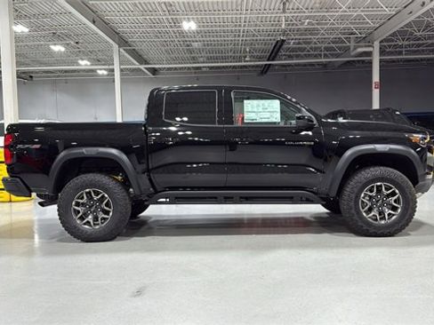 New 2026 Chevrolet Colorado ZR2 w/ Technology Package image 3