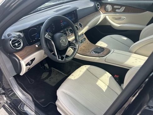 Used 2023 Mercedes-Benz E 350 4MATIC Sedan image 23