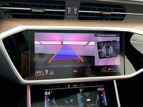 Used 2025 Audi A6 Premium Plus image 21