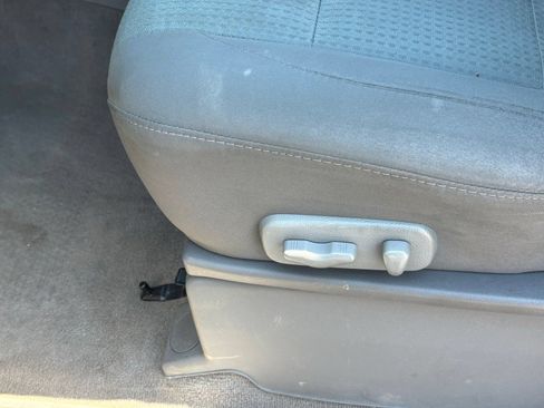 Used 2006 Nissan Titan SE RWD image 16