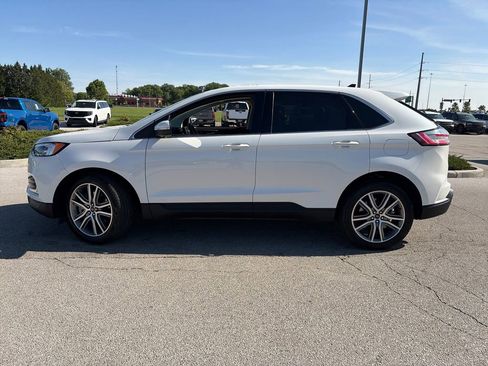 Used 2024 Ford Edge Titanium w/ Equipment Group 301A AWD/4WD image 3