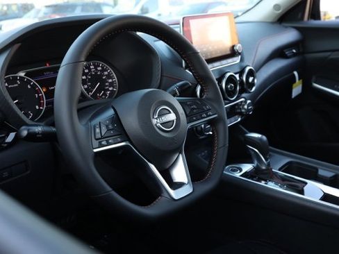 New 2025 Nissan Sentra SR image 14