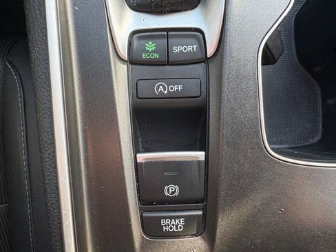 Used 2022 Honda Accord Sport image 16