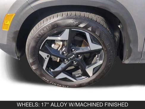 Used 2025 Kia Seltos S FWD image 11