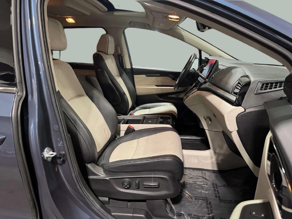 Used 2025 Honda Odyssey Elite image 30