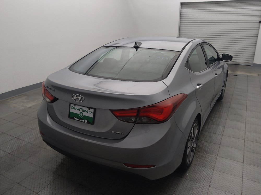 Used 2015 Hyundai Elantra Limited w/ Option Group 05 FWD image 7