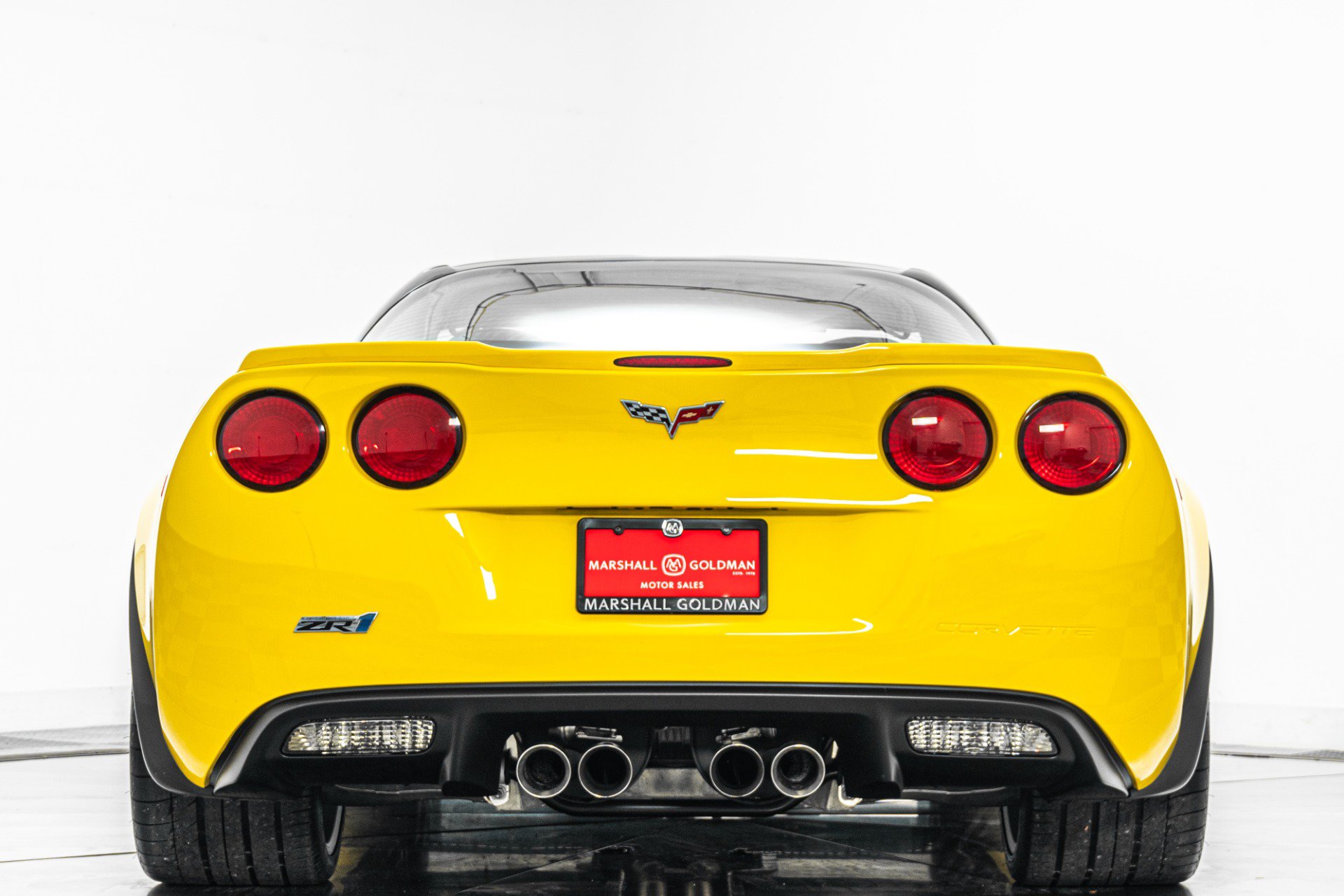 Used 2010 Chevrolet Corvette ZR1 w/ Preferred Equipment Group RWD image 8