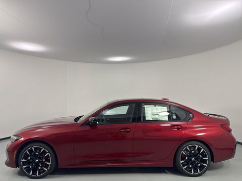 New 2026 BMW 330i xDrive Sedan w/ M Sport Package AWD/4WD image 4