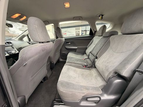 Used 2012 Toyota Prius V Three image 12