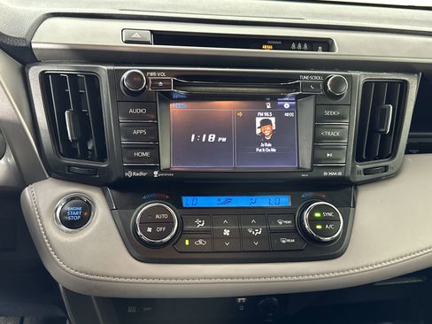 Used 2018 Toyota RAV4 XLE image 25