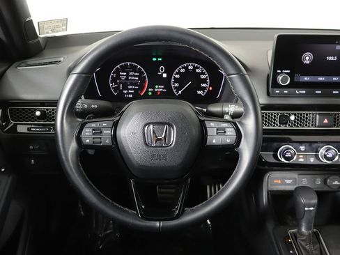 Used 2025 Honda Civic Sport image 7