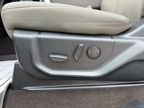 Used 2020 Ford F150 XLT w/ Equipment Group 302A Luxury image 17