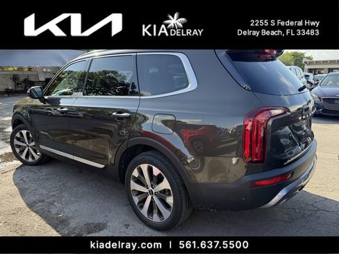 Used 2022 Kia Telluride S image 7