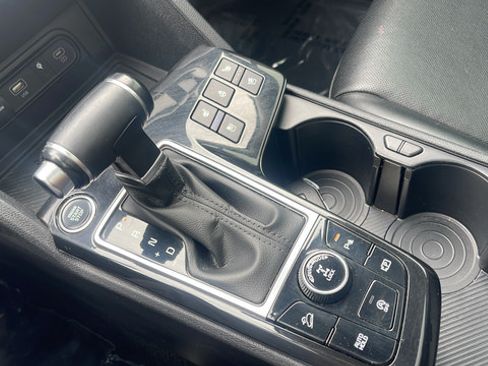 Used 2023 Kia Sportage SX AWD/4WD image 19