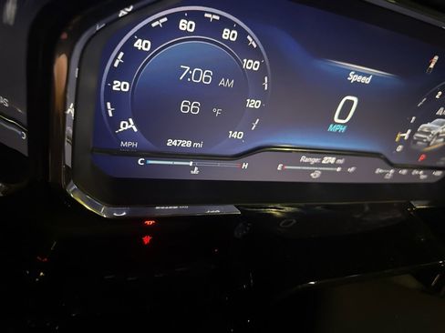 Used 2024 Chevrolet Silverado 1500 RST image 23