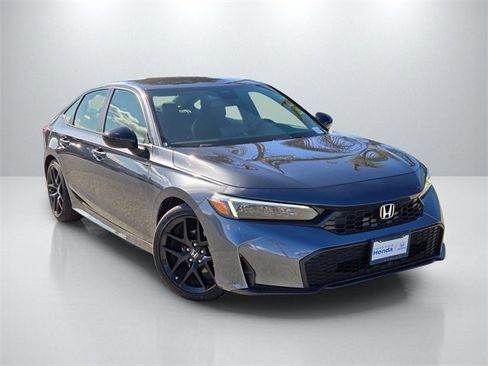Used 2025 Honda Civic Sport image 1
