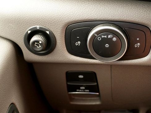 Used 2024 Ford Transit 350 XL image 9