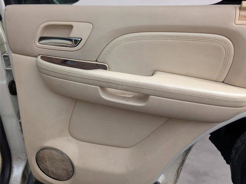 Used 2007 Cadillac Escalade AWD image 34