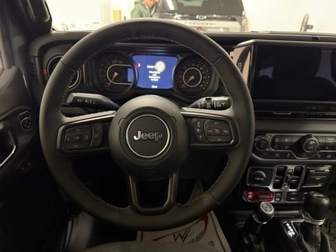 New 2026 Jeep Wrangler Unlimited Rubicon w/ Safety Group image 17