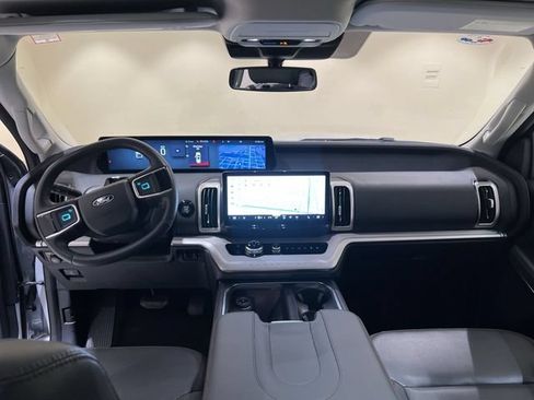 Certified 2025 Ford Expedition Max Active AWD/4WD image 20