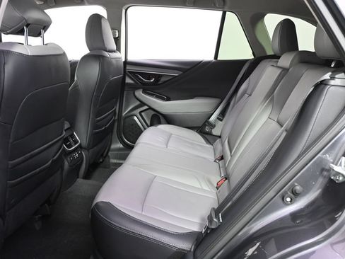 Used 2025 Subaru Outback Limited AWD/4WD image 21