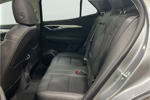 Used 2024 Buick Envision Avenir AWD/4WD image 17