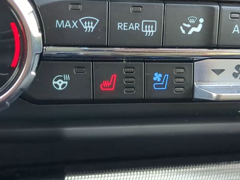 Certified 2025 Ford F150 Lariat w/ Equipment Group 501A Mid image 21