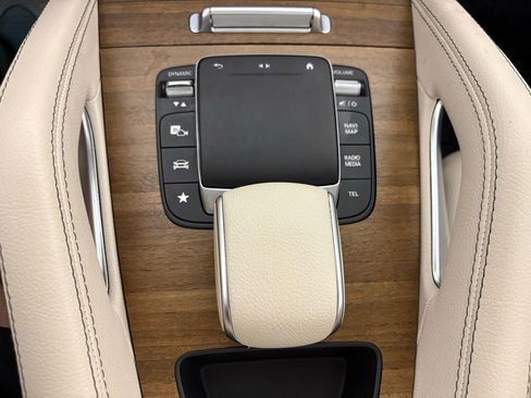 Used 2022 Mercedes-Benz GLE 350 4MATIC image 34