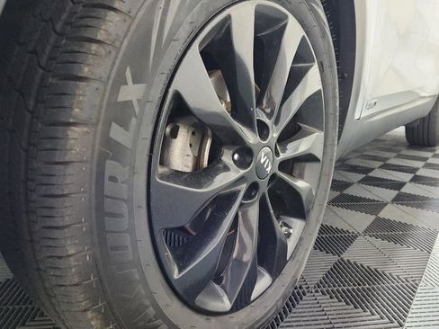 Used 2019 Kia Sorento S AWD/4WD image 31