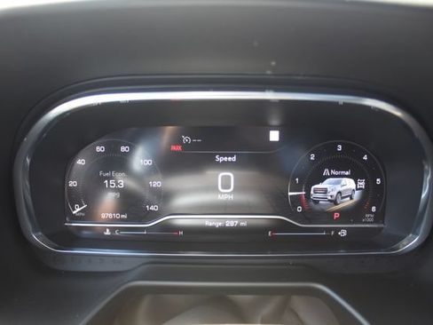 Used 2022 GMC Yukon SLT w/ SLT Premium Package AWD/4WD image 27