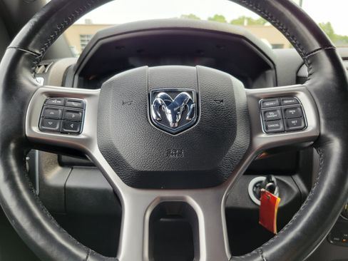 Used 2024 RAM 1500 Warlock w/ Electronics Group AWD/4WD image 9