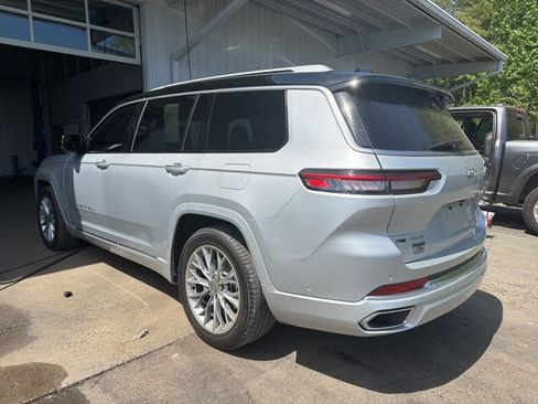 Used 2023 Jeep Grand Cherokee L Summit w/ Advanced Protech Group IV image 6