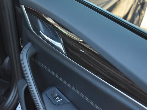 Used 2021 BMW 540i xDrive w/ M Sport Package image 27