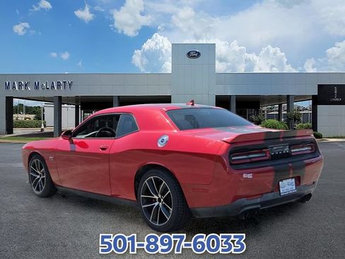 Used 2015 Dodge Challenger SRT w/ Technology Group RWD image 3