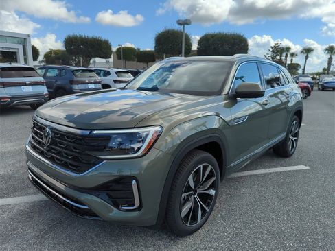 New 2026 Volkswagen Atlas Cross Sport SEL Premium R-Line image 10