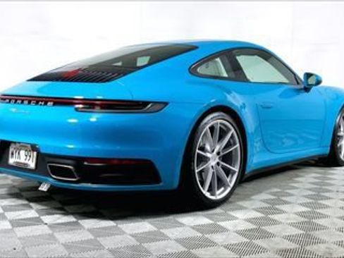 Certified 2020 Porsche 911 Carrera RWD image 9