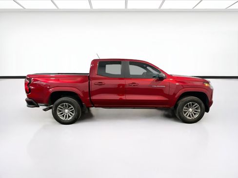 Used 2024 Chevrolet Colorado LT RWD image 22