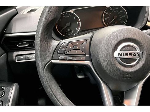 Used 2019 Nissan Altima 2.5 S FWD image 10