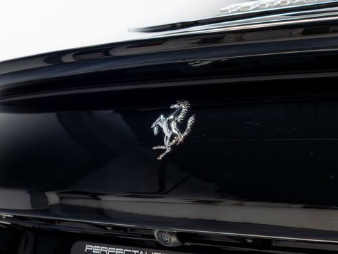 Used 2022 Ferrari Roma RWD image 63