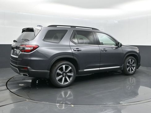 Used 2023 Honda Pilot Elite image 22