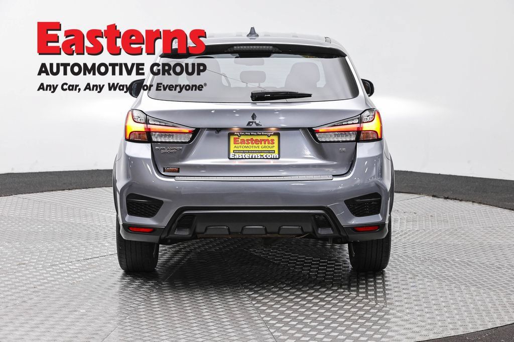 Used 2022 Mitsubishi Outlander Sport SE FWD image 8