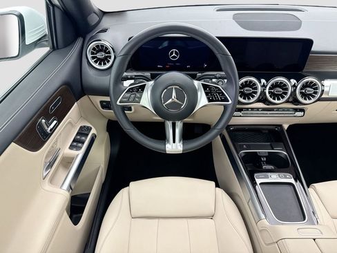 Certified 2026 Mercedes-Benz GLB 250 image 10